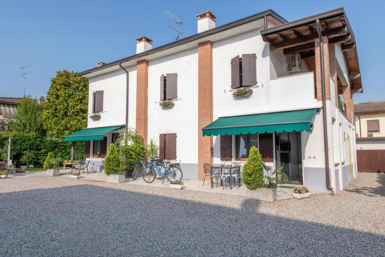 Casacobelli Villa Monzambano Exterior photo